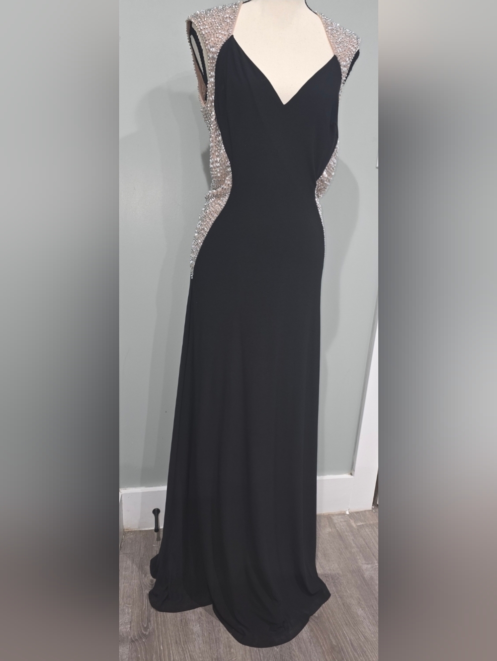 vintage Y2K cache, black long formal dress.